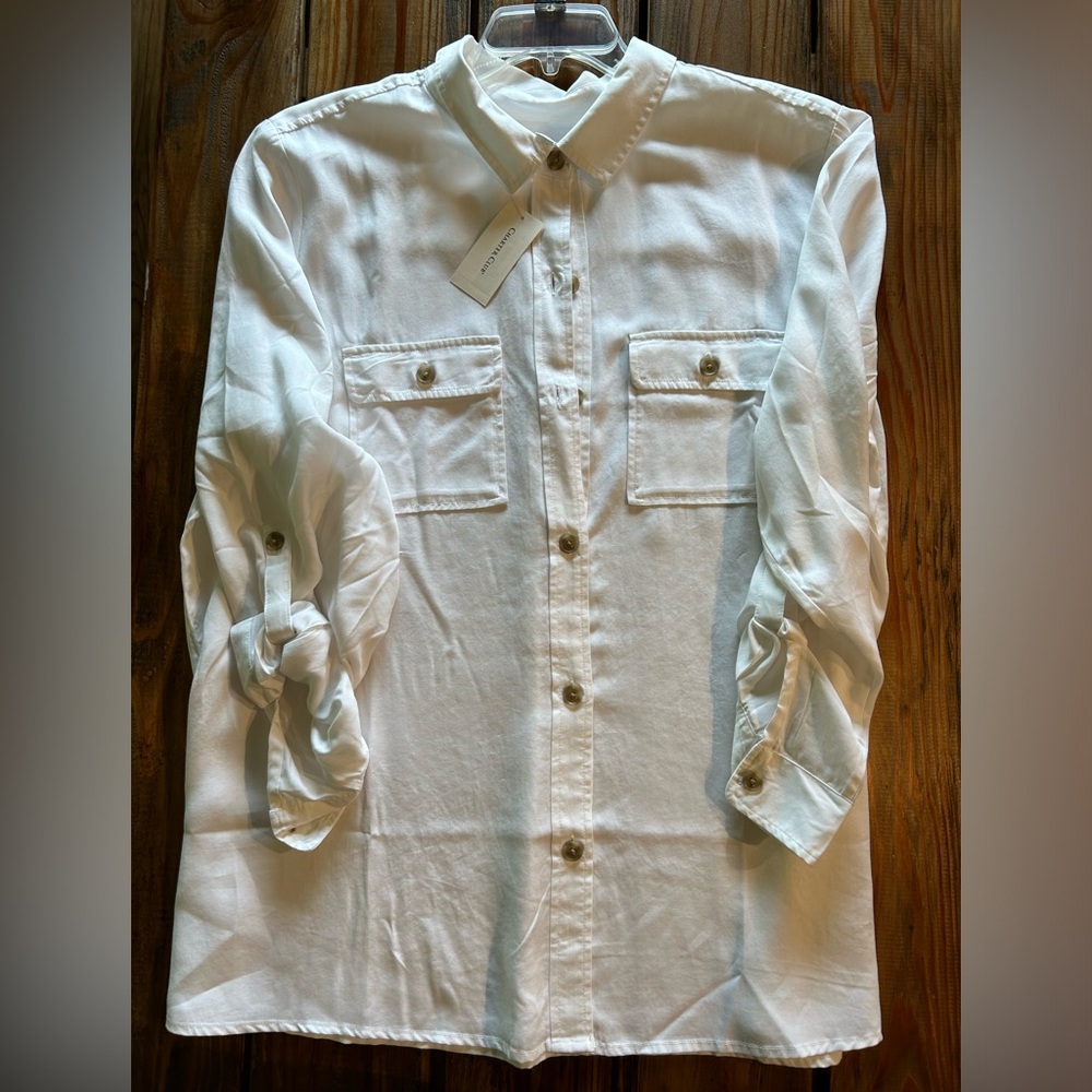 Charter House, size XXL.  Never worn.  Whites, three-quarters sleeve.